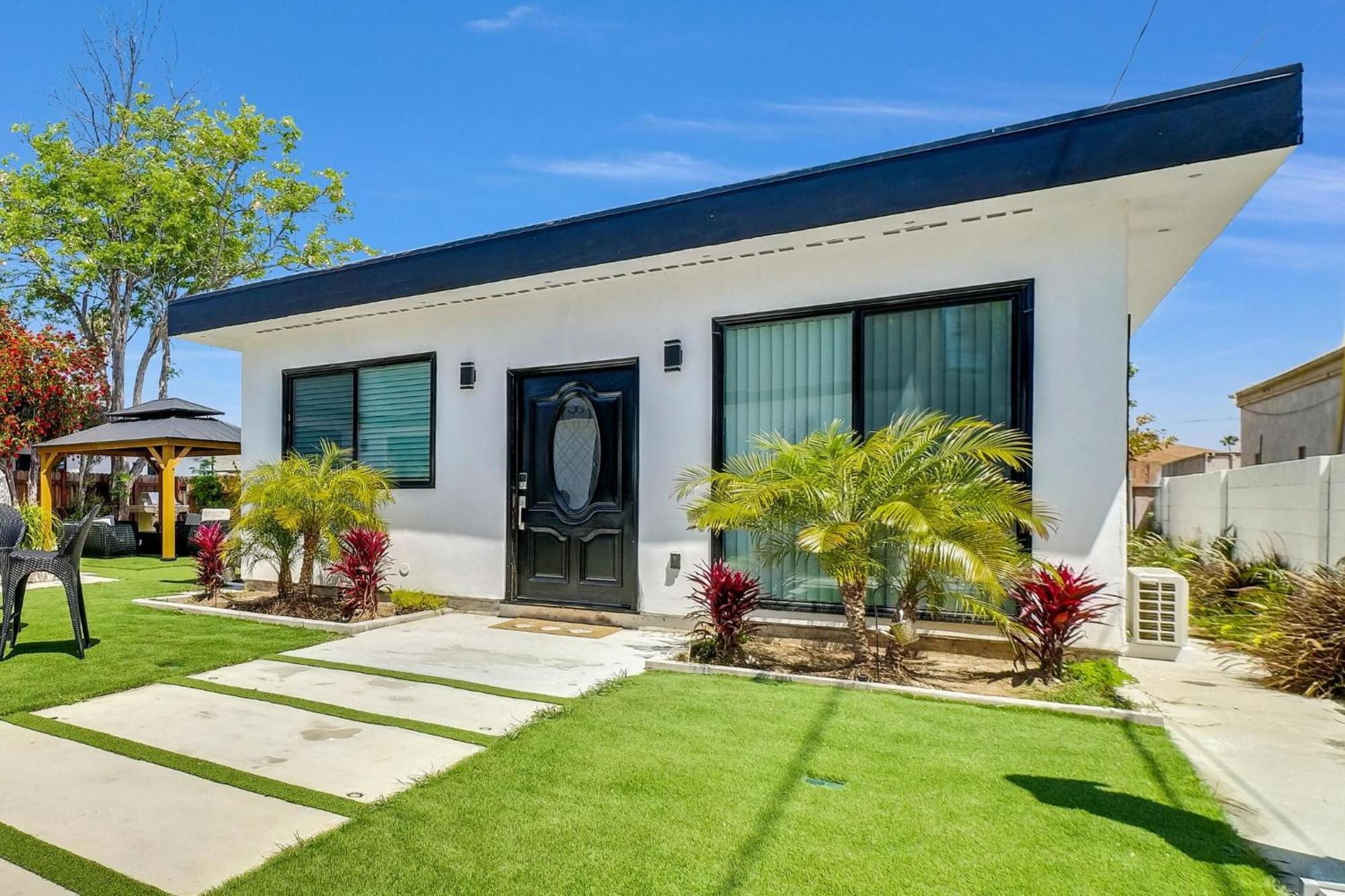 Luxury 2 Bedroom Villa Huntington Beach Exterior photo